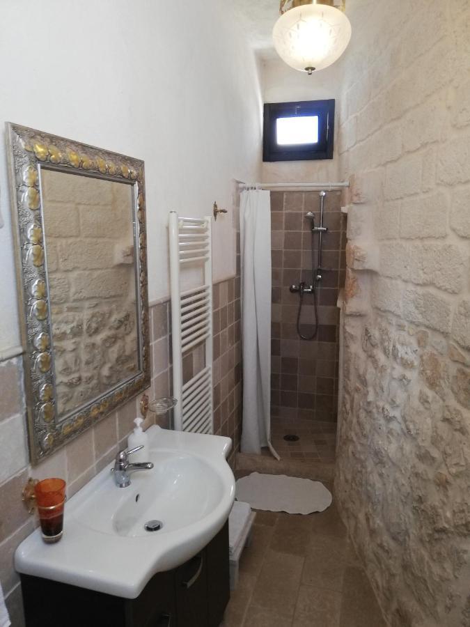 Holiday Home Trullo Antico Ostuni Habitación foto